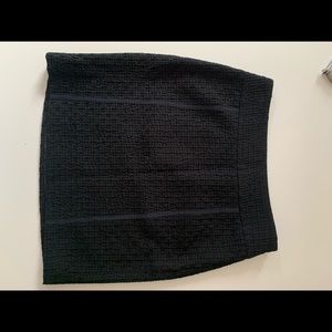 Anne Taylor Loft textured skirt - size 0